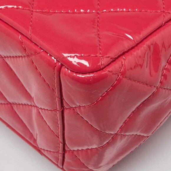 Chanel Pink Quilted Patent Leather Classic Maxi Double Flap Bag - Picture 11 of 12